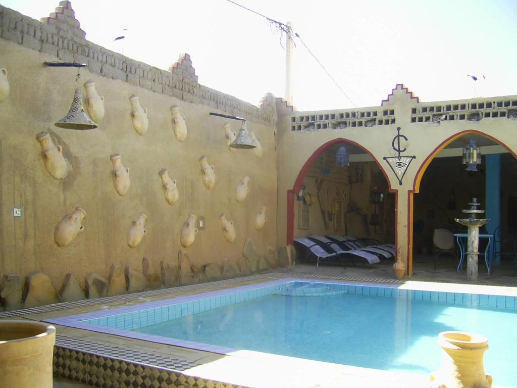 Merzouga Sarah Camp Hotell Taouz Exteriör bild